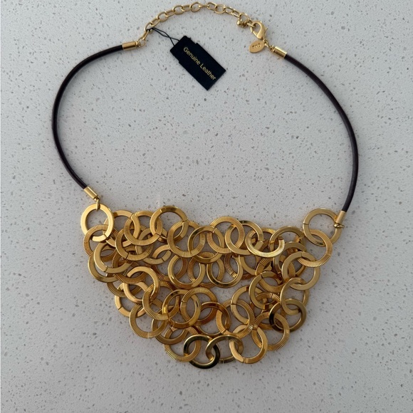Joan Rivers Jewelry - Joan Rivers Gold Circle Necklace